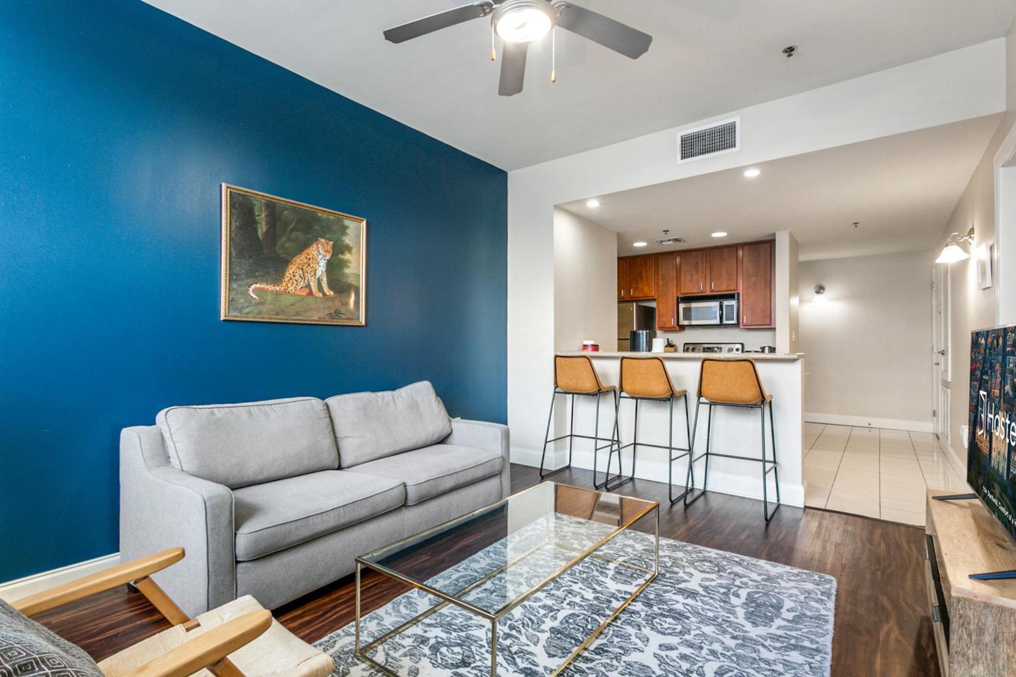 Spacious Modern Condos Near French Quarter New Orleans Exterior photo