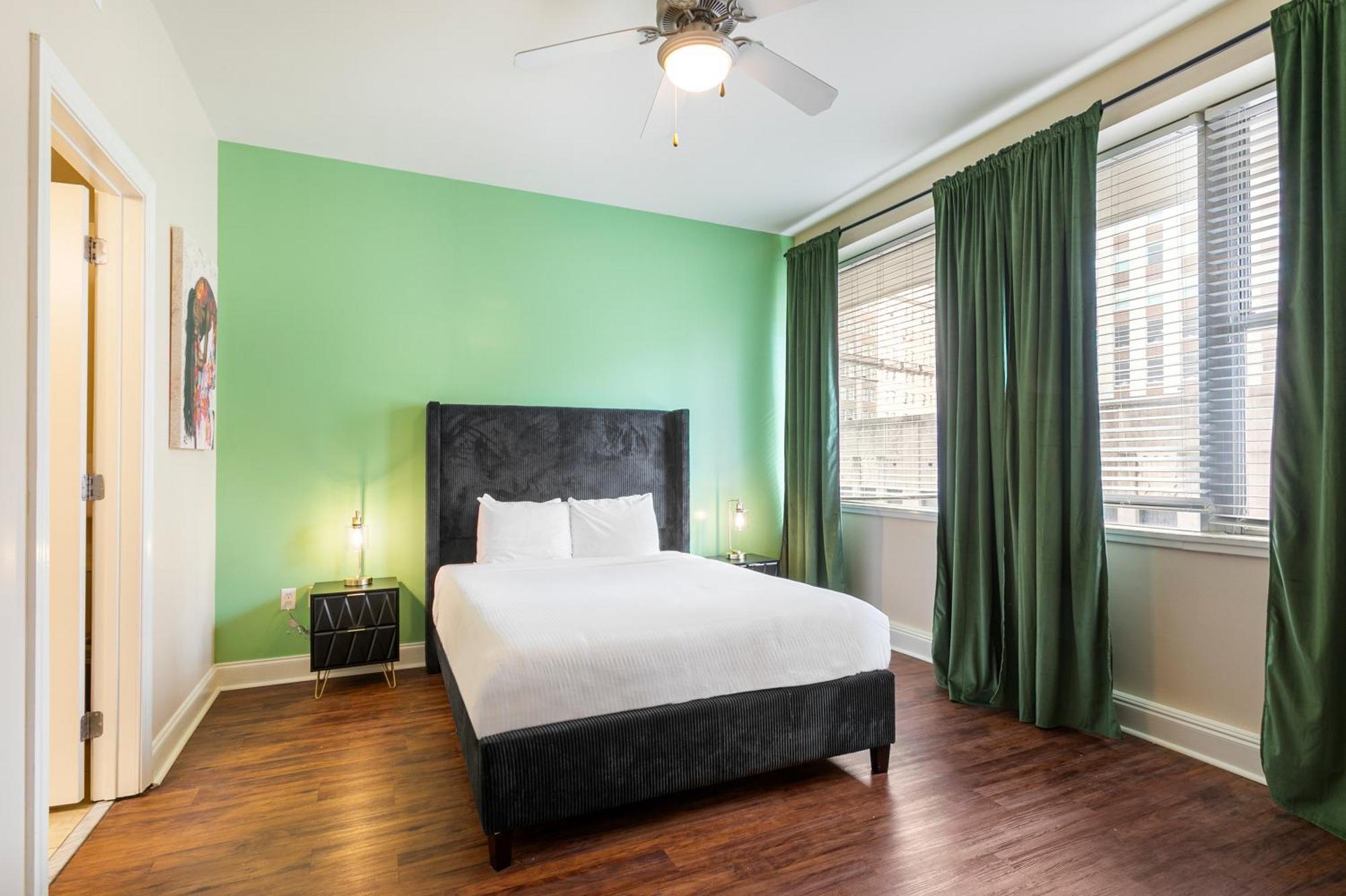 Spacious Modern Condos Near French Quarter New Orleans Exterior photo